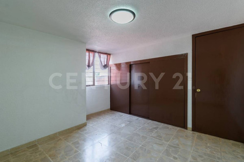 Atizapan Centro, Edificio De Productos En Venta 10474 Rev