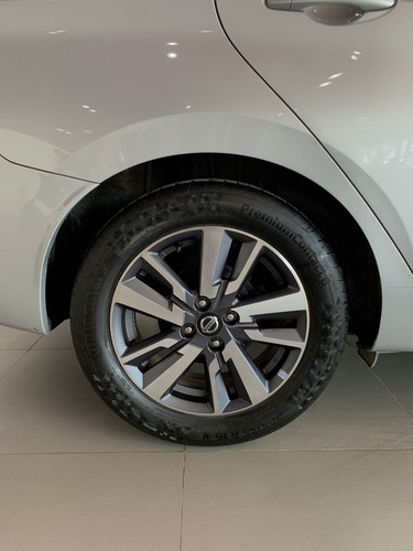 Imagen 6 de 15 de Nissan Versa 2020 1.6 Advance Mt