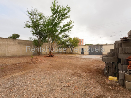 Terreno En Venta De 553 Mt2 En Excelente Ubicación Vial De Barquisimeto Cod 25 - 20770 Kw Katty Vasquez