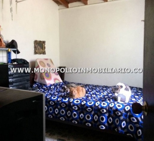 Imagen 8 de 10 de Estupendo Apartamento Venta La America Cod: 16541