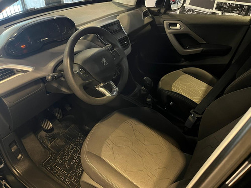 Peugeot 208 1.6 Active