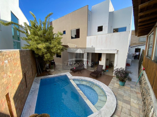Imagem 17 de 25 de Casa De Alto Padrão Em Condomínio - Vilas Do Atlantico, Com 4 Suítes E 340 M² De Área Construída. - Ca00011 - 70029182