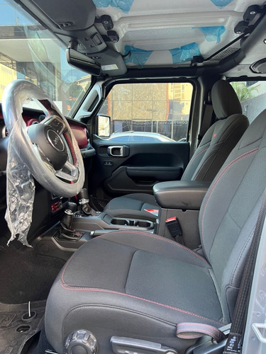 Imagen 10 de 12 de Jeep Rubicon 2023