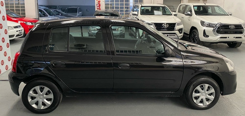 Imagen 8 de 15 de Renault Clío Mio 1.2 Confort 2016