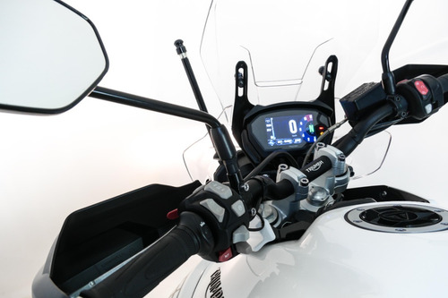 Triumph Tiger 800 Xrx