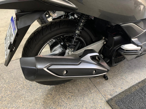 Imagem 4 de 8 de Honda Pcx 150 - 2017 - Cinza - King Motos
