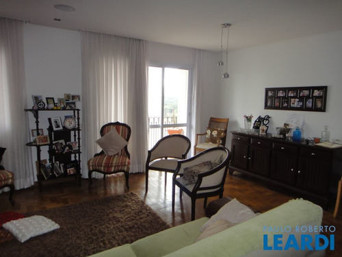 Imagem 2 de 13 de Apartamento - Itaim Bibi - Sp - 577974