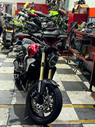 Honda Cb1000r