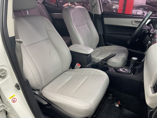 Imagem 11 de 14 de Toyota Corolla 2016 Flex