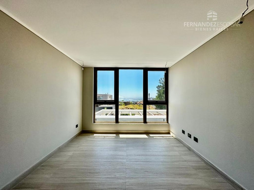 Concon - Vende Casa 3 Pisos 4d 4b 2e - Pinares De Montemar