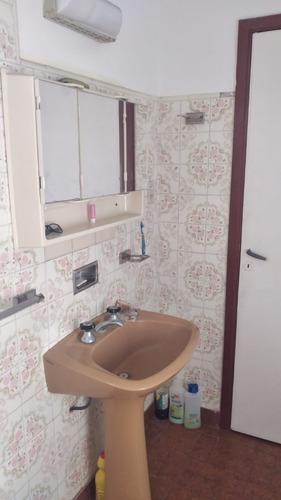 Departamento En Venta Santa Teresita, 2 Dormitorios, Cocina, Comedor, Baño, Terraza, 4° Piso.