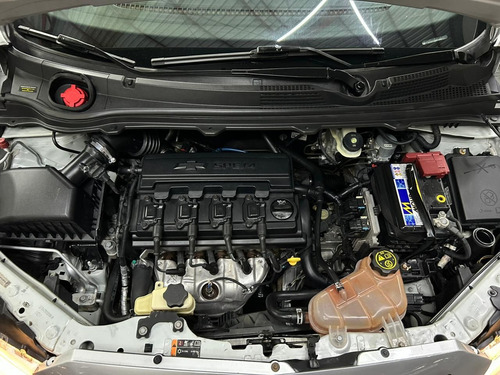 Chevrolet Onix ONIX HATCH LT 1.0 8V FlexPower 5p Mec.