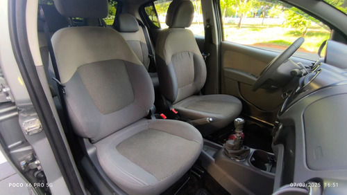 Fiat Palio Palio Essence 1.6 16V (Flex)