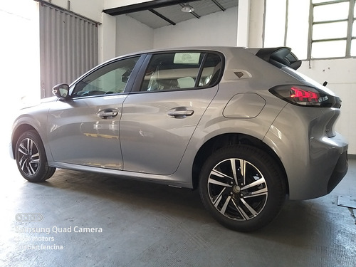Imagen 15 de 25 de Peugeot 208 Roadtrip 1.6l Am23 0km L