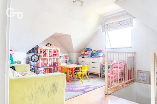 Amplia Casa En El Carmen, Ideal Para Familia Numerosa