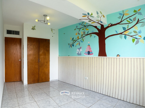 Imagen 3 de 10 de Apartamento Espacioso, Excelente Ubicación Mañongo - Anggi Z