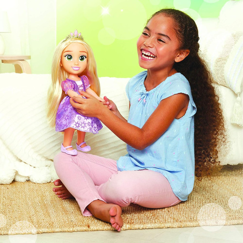 Princesa De Disney Mi Amiga Rapunzel Doll 14 Tall Incluye At