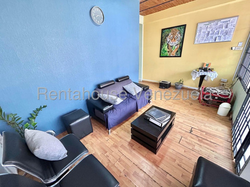 Venta Estupendo Local Comercial Ubicado En Céntrico Centro Comercial Y Empresarial De Cabudare Profesional Inmobiliario Mehilyn Perez