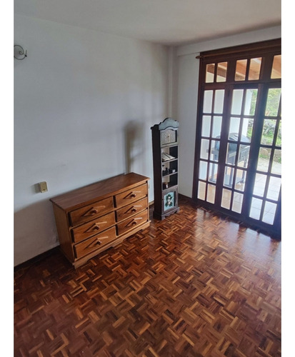 Casa En Venta En La Lagunita Con JardÃn En Calle Cerrada