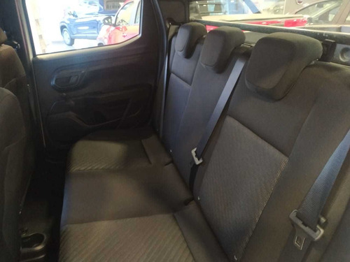 Imagen 7 de 8 de Fiat Strada 1.4 8v Endurance Cd