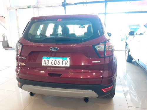 Imagen 4 de 8 de Ford Kuga