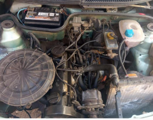Imagem 7 de 8 de Volkswagen Gol 1996 1.6 3p Gasolina