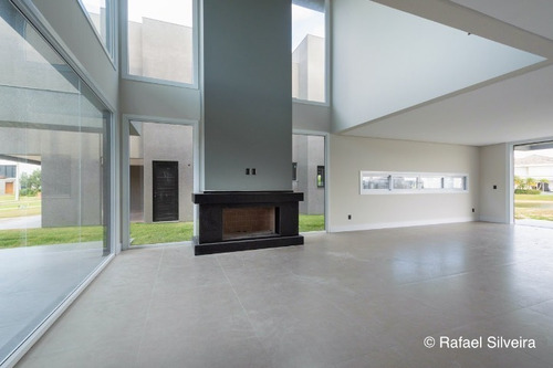 Imagem 7 de 30 de Casa À Venda Em Xangri-lá - Ca01033 - 67628152