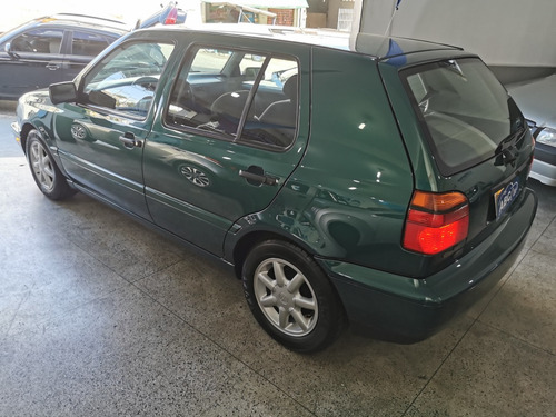 Imagem 3 de 12 de Volkswagen Golf Gl 1.8 Mi Gasolina Manual 1997