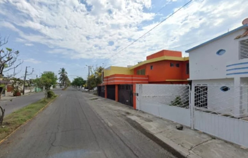 Casa En Venta Av. Paseo Floresta Pte Floresta Veracruz/recuperación Bancaria E96