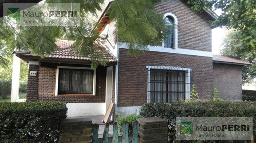 Imagen 1 de 5 de Casa - Arturo Segui