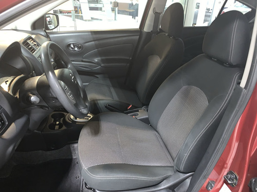 Imagen 14 de 15 de Nissan Versa 2019 1.6 Sense At