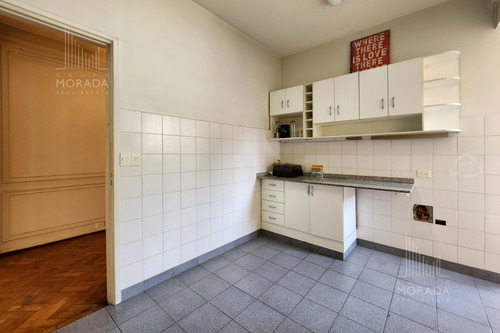 Venta Departamento Semipiso 5 Amb. Con Baulera En Recoleta