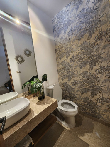 Hermosa Casa En Zibata, Master Suite, C.222 M2 Materiales Premium !