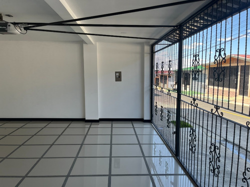 Imagen 3 de 19 de Venta Casa En Residencial Tenerife En San Francisco Heredia, Casa Nueva, Acabados Lujo, Amplios Espacios Y Muy Iluminada