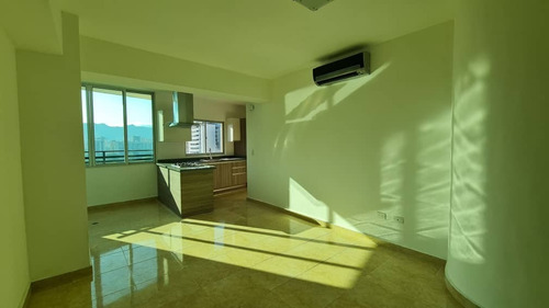 Imagen 3 de 16 de Exclusivo Apartamento En Las Chimeneas Código 133434 Vende Yackeline Tovar 04145831984