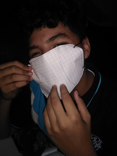 Imagen 2 de 2 de Ermosas Mascarillas De Among Us Con Cabesa De Pit0