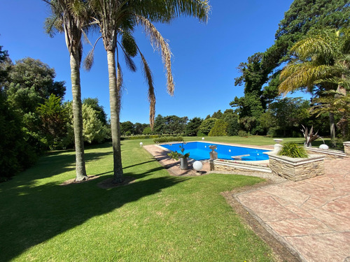 Casa Quinta En Venta Barrio Golf Los Acantilados