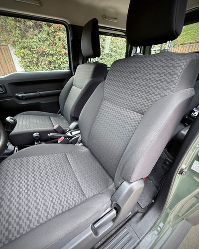 Suzuki Jimny 1.5 Gl Mt 4x4 2022