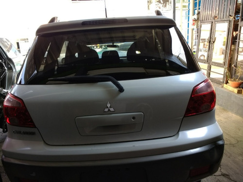 Mitsubishi  Outlander 2006  Automatica   Solo X Partes