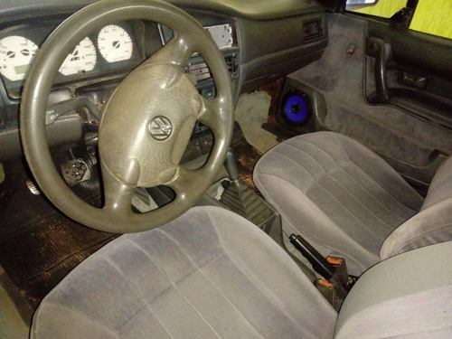 Volkswagen Santana Esclusive 2000 Mi