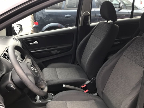 Imagem 7 de 11 de Volkswagen Fox Highline G2 1.6 8v Flex