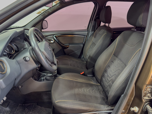 Renault Duster 2.0 Ph2 4x2 Privilege 143cv