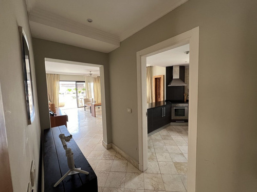 Invierte En Lujo: Apartamento En Venta En Fishing Lodge De Cap Cana