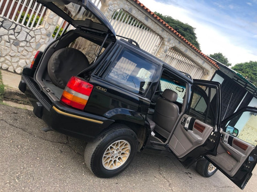 Imagen 15 de 16 de Jeep Grand Cherokee