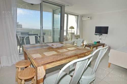 Ocean Drive 2, Unidad De 2 Dormitorios, 2 Baños, Garage, Piso Alto!