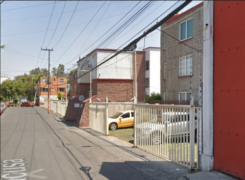 Vendo Departamento En Lomas Estrella, Amplio Excelente Oportunidad