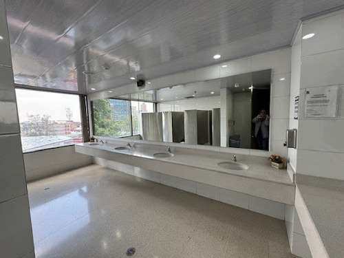 Oficinas En Arriendo Centro Internacional 820-661