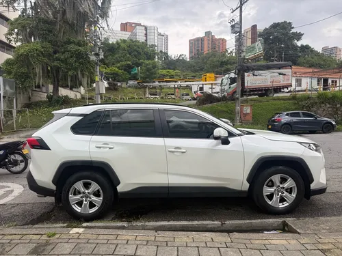 Toyota RAV4 2.0 Xle 4X2 Cvt