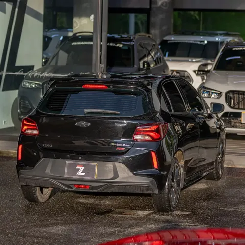 Chevrolet Onix Rs 1.0