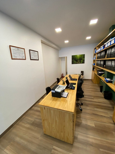 Imagen 5 de 8 de Local Comercial Todo A Nuevo En Excelente Ubicación Zona Aldrey, 33 M2
